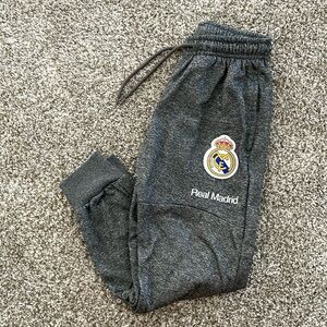Real Madrid Kids Capri Jogger Pants Gray Heathered Drawstring Pockets S